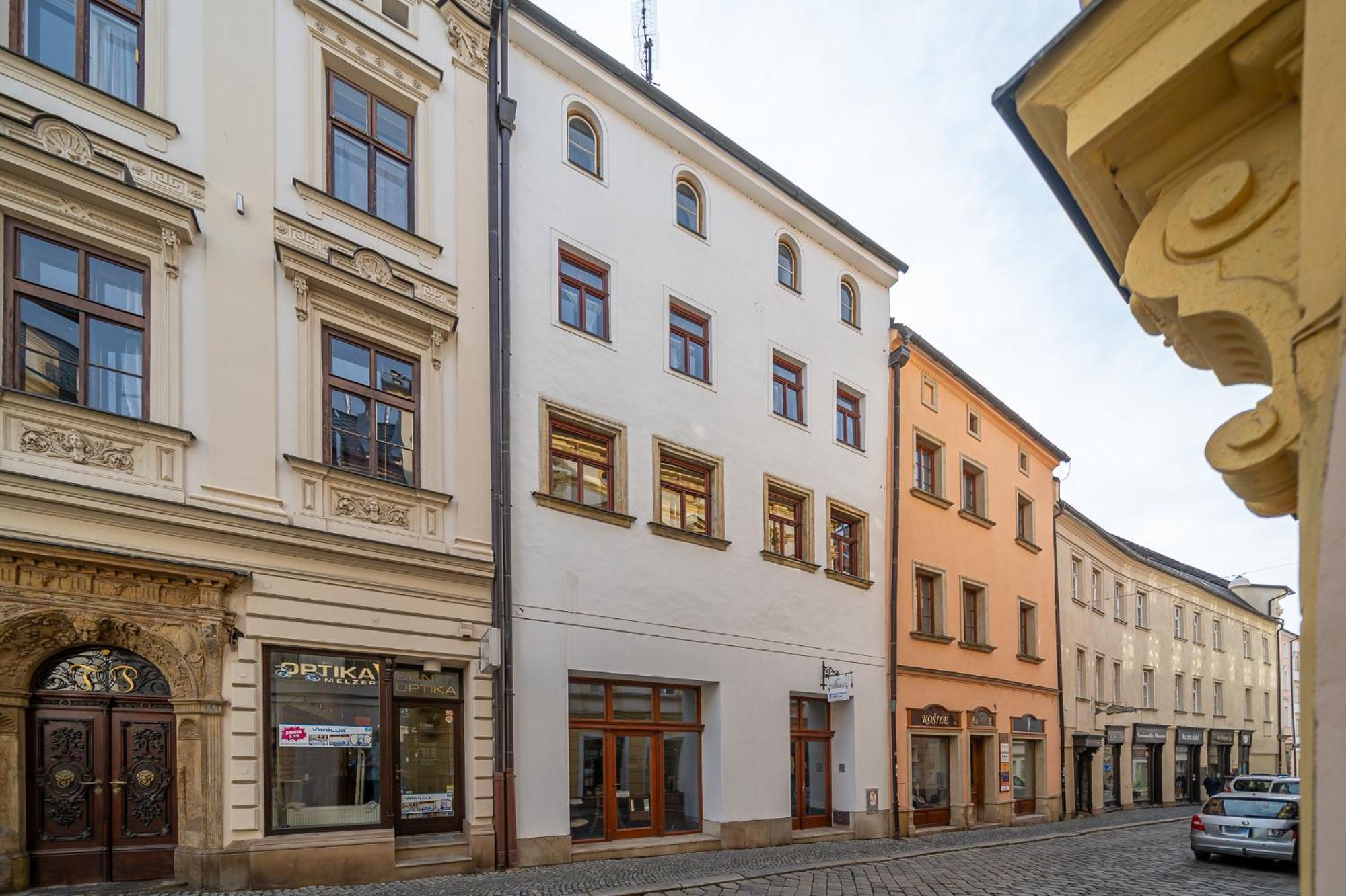 Central Apartment Оломоуц Екстер'єр фото